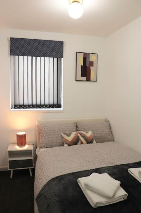 Apartment Lovely Staycation With Family Free Parking & Wifi Leeds (West Yorkshire)